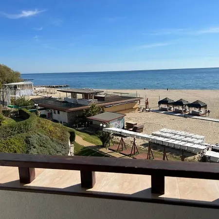 Arena Sea View Apartament